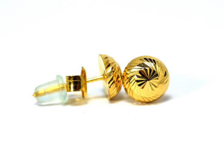 18k gold studs