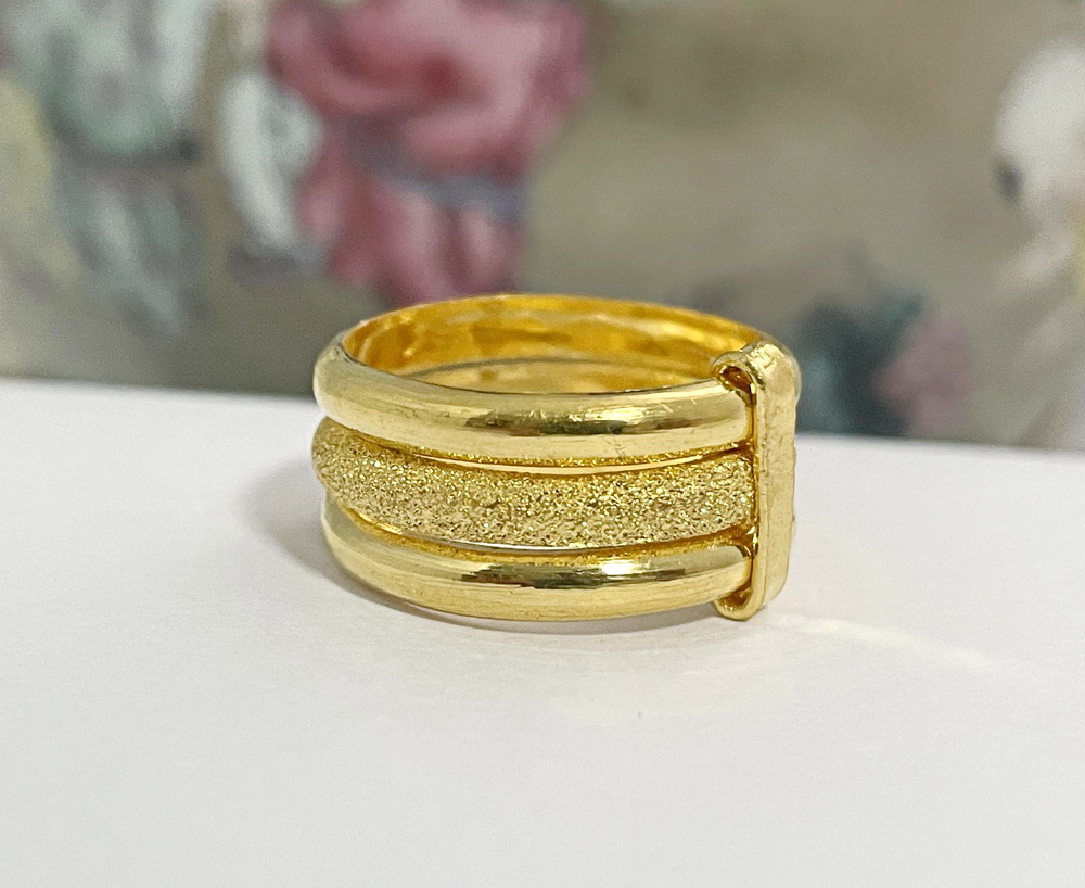 Thai gold ring online