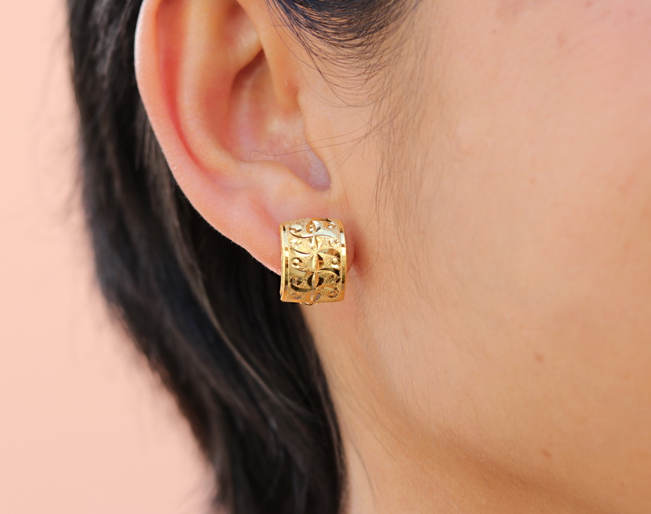 Thai gold on sale hoop earrings